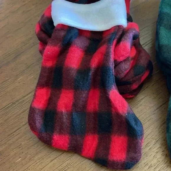 24 small stockings red/green/black 7” tall -NEW- - Picture 4 of 6